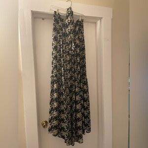 Hazel black floral‎ maxi dress size Large
